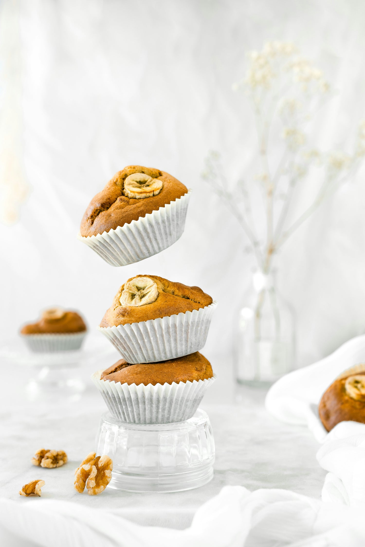 Freshly Baked Muffins Online | Chocolate & Premium Muffins | Brownies Basket